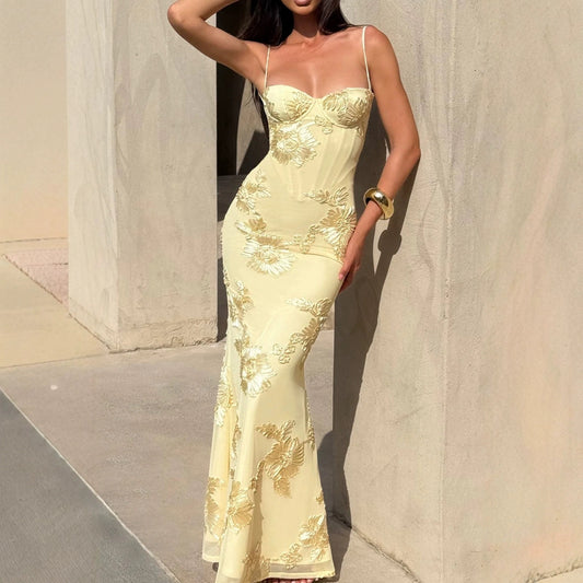 Robe de soirée brodée GOLDEN BLOOM™