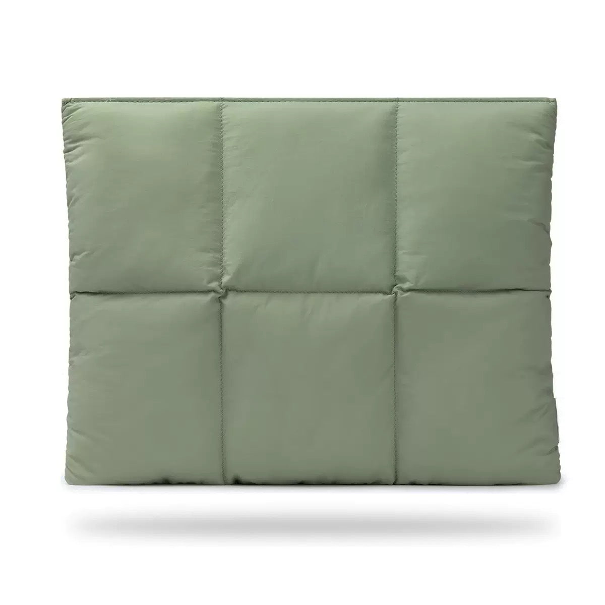 CloudGuard™ Magnetic Laptop Sleeve