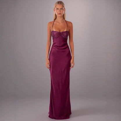 ROBE AJUSTÉE DOS NU HALO EN SOIE ROSE POUDRE