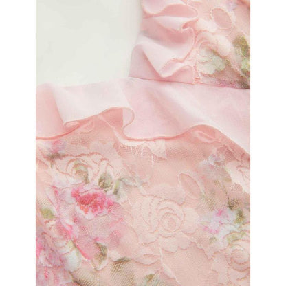 Robe longue Blossom Elegance à ourlet en dentelle