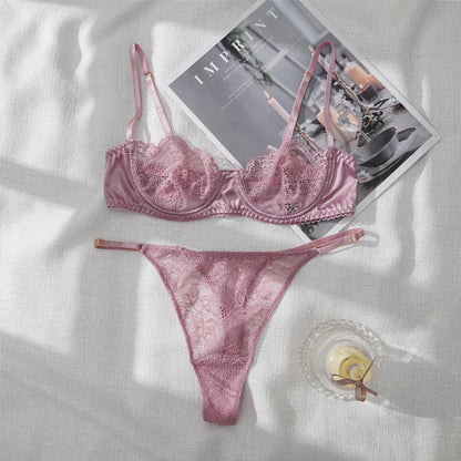 Ensemble Veloura™ Lace Whisper