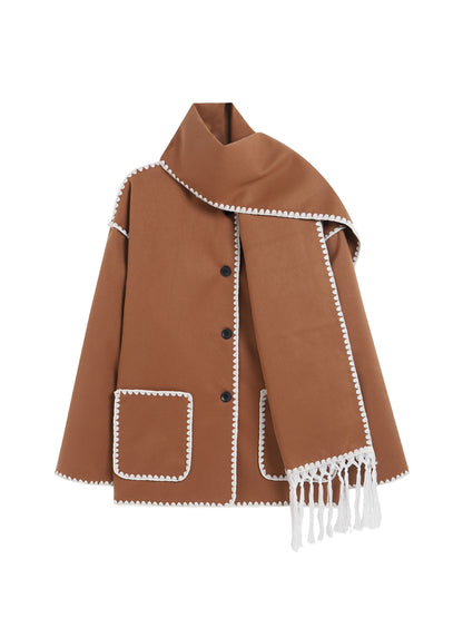 Manteau-écharpe en laine CozyCharm™