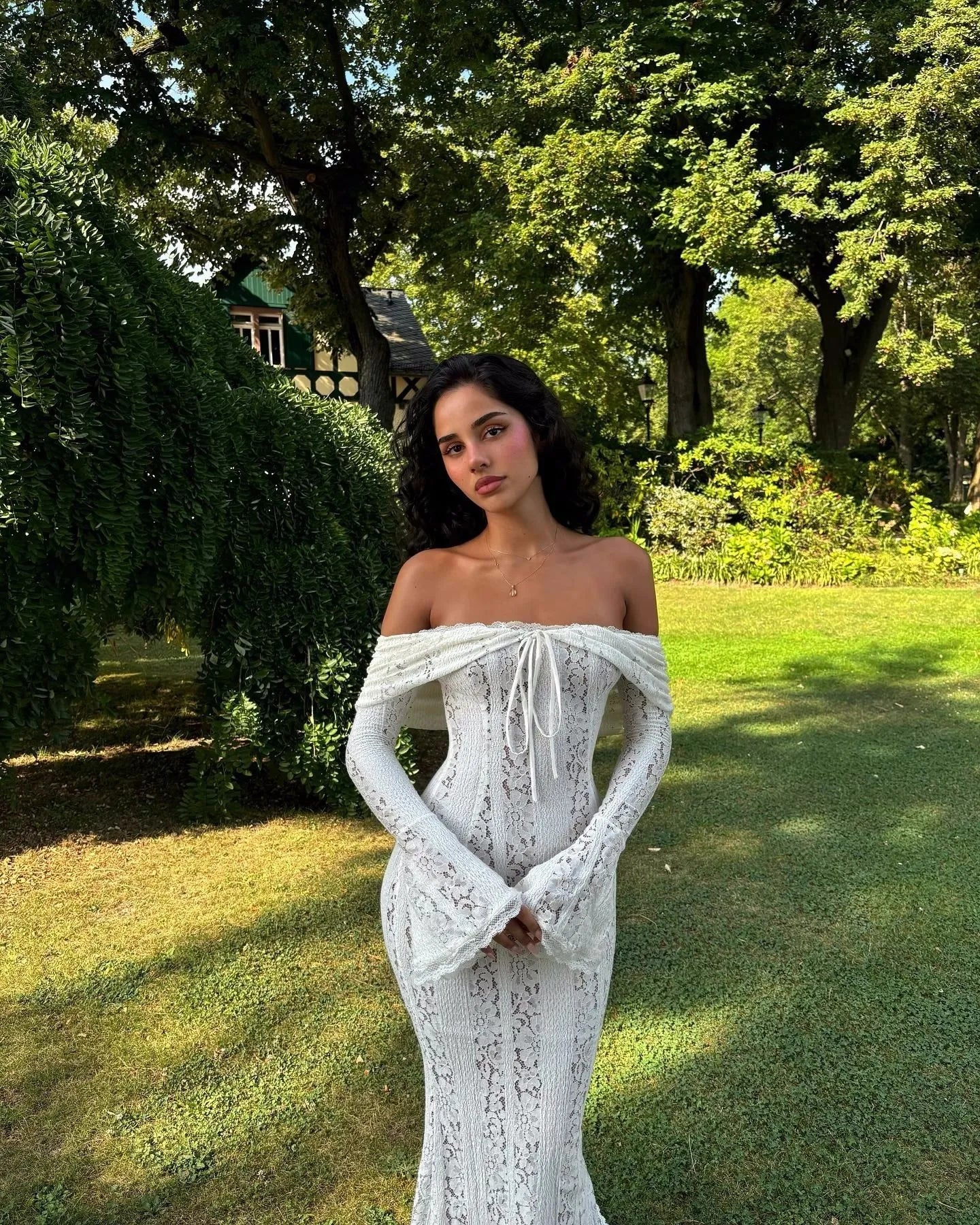 The Amélie Lace Dress